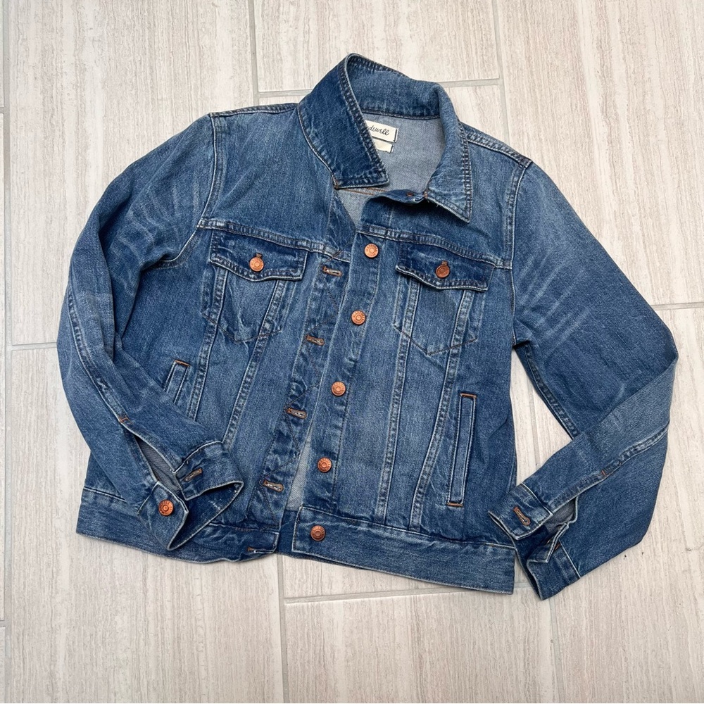 Madewell Medium Blue Denim Jacket with Copper Buttons - Picture 3 of 4